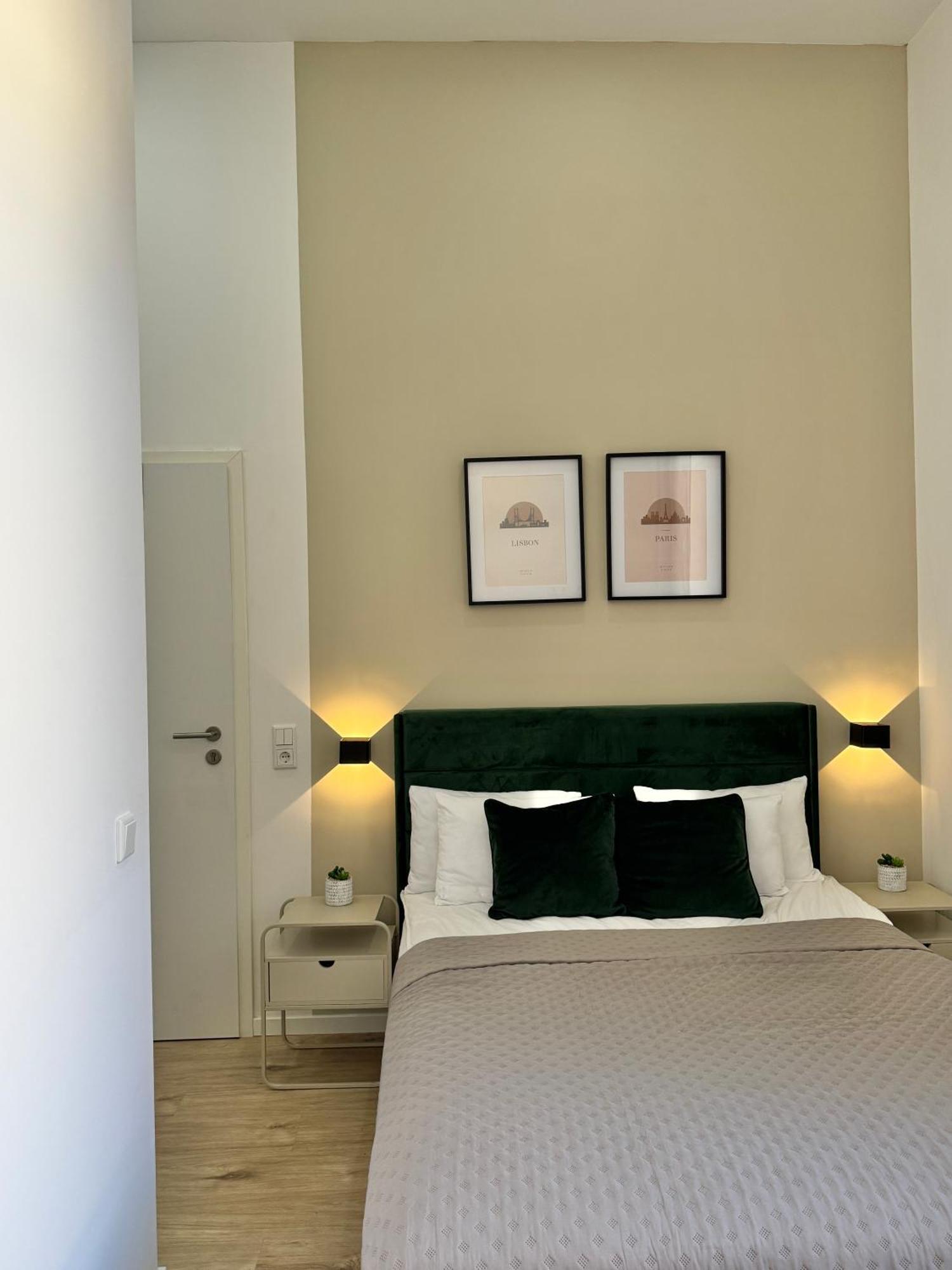 Heaven Homes - Doppelzimmer Mit Eigenem Bad Düsseldorf Extérieur photo