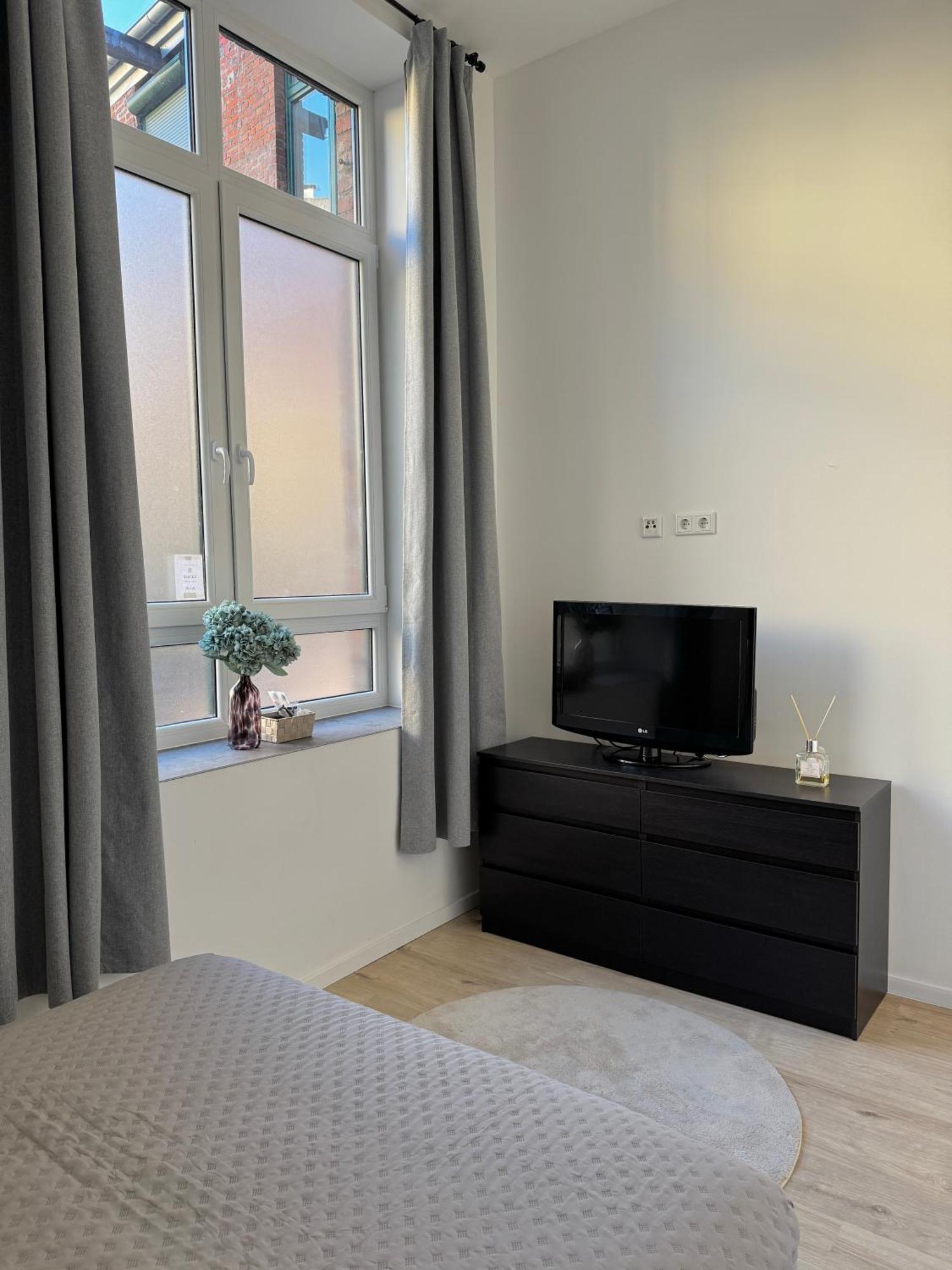Heaven Homes - Doppelzimmer Mit Eigenem Bad Düsseldorf Extérieur photo