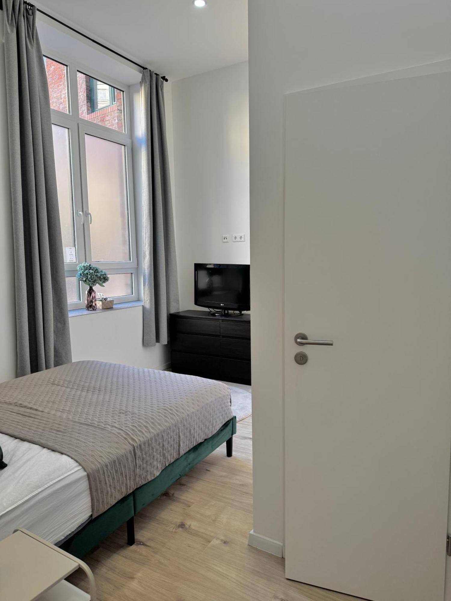 Heaven Homes - Doppelzimmer Mit Eigenem Bad Düsseldorf Extérieur photo